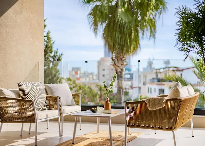 Sanders Breeze * Limasol